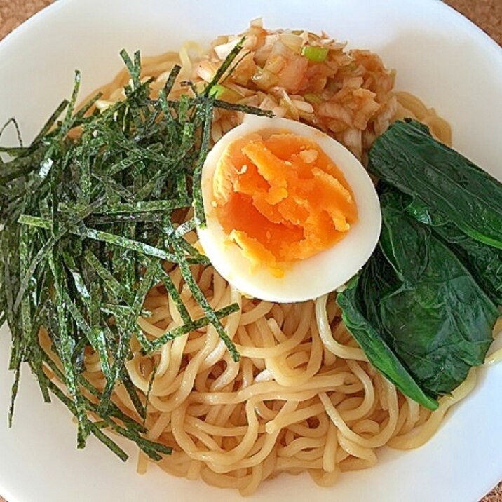 辛ネギのせやみつき油そば風☆焼きそばの麺で簡単に！